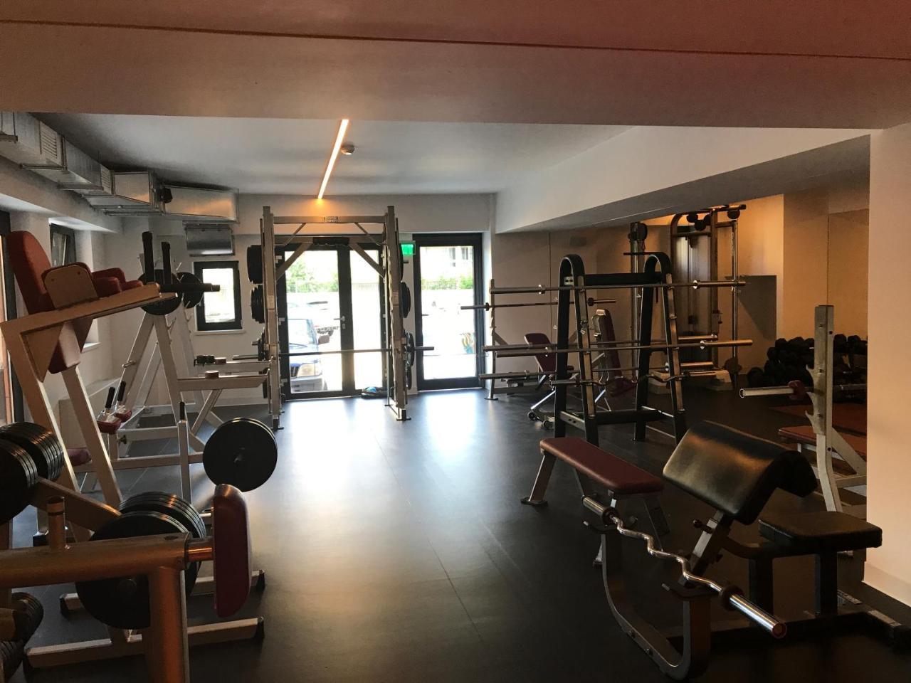 Penthouse Orhideea Aparthotel Bukarest Exteriör bild