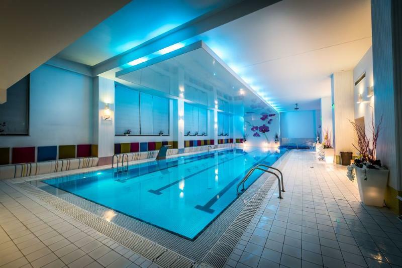 Penthouse Orhideea Aparthotel Bukarest Exteriör bild